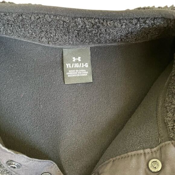 Under Armour Big Kids Sz YL Sherpa 1/4 Snap Pullover Solid Black Warm Cozy NWT - Picture 7 of 15